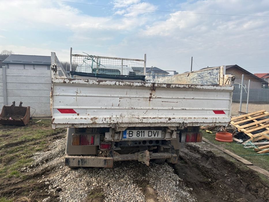 Isuzu npr basculanta