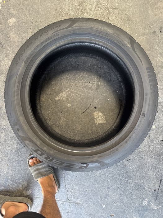 305/40/20 - 275/45/20 Pirelli RSC