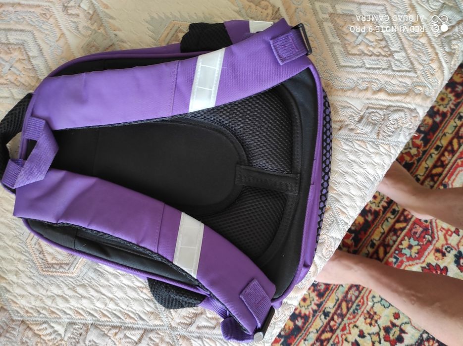 Ранцы школьные, сумки