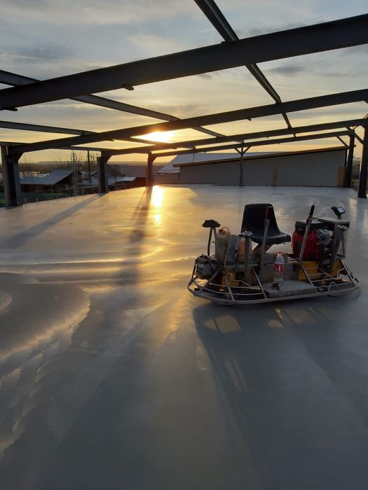 Sapa Beton colorat finisat cu Elicopter si cuart, Antiderapant, Periat