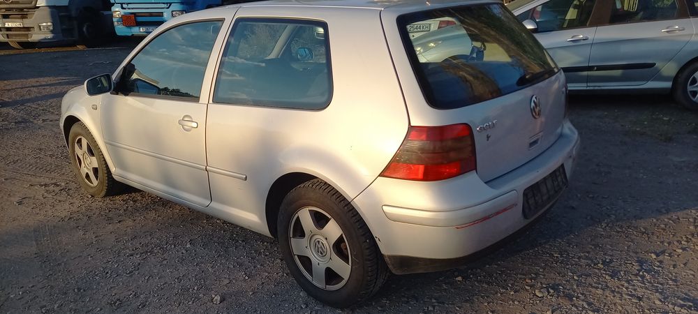 VW Golf IV 1.9 TDI 115к.с. на части