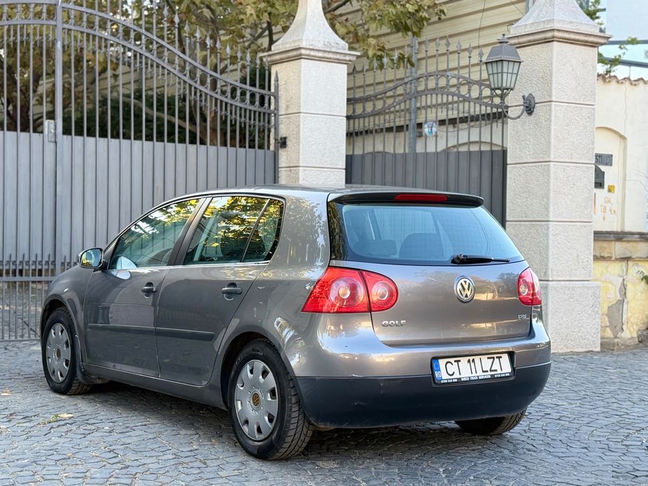 VOLKSWAGEN Golf 2005 — imagine 4