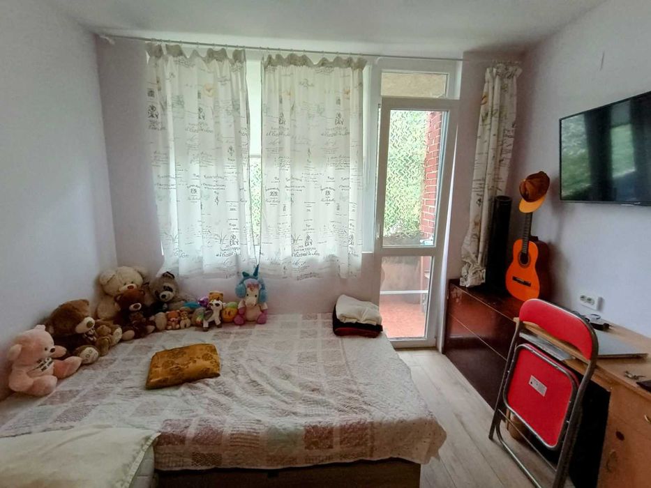 Продава се Двустаен апартамент в Шумен, Тракия - 64 кв.м за 916 €/кв.м - Снимка #2