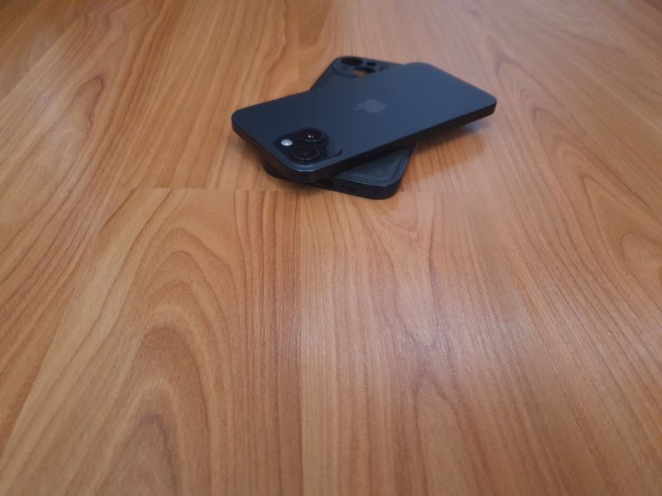 IPhone  15 Plus   256 GB   Black