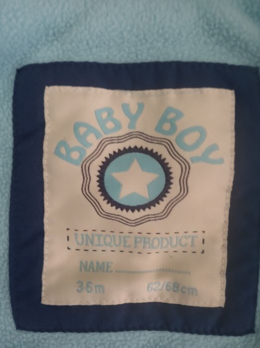 Комбинезон на 3-9 месяцев.