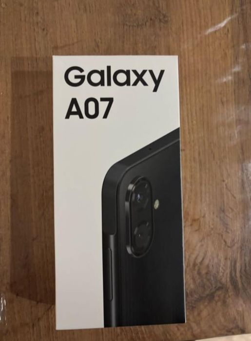 Смартфон самсунг А7