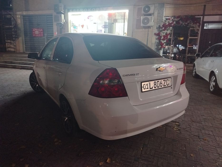 Насия савдо узимни мошинам