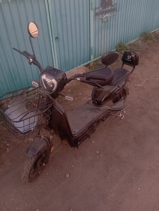 Электро скутер  р