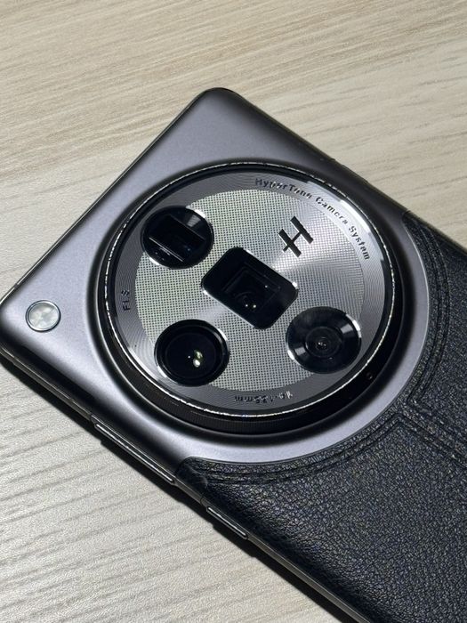 Oppo Find X7 Ultra