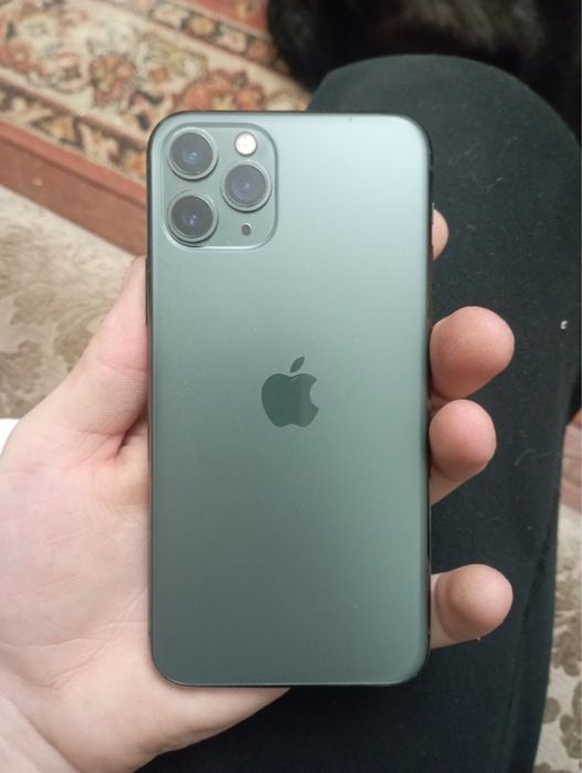 Продам Айфон 11 pro