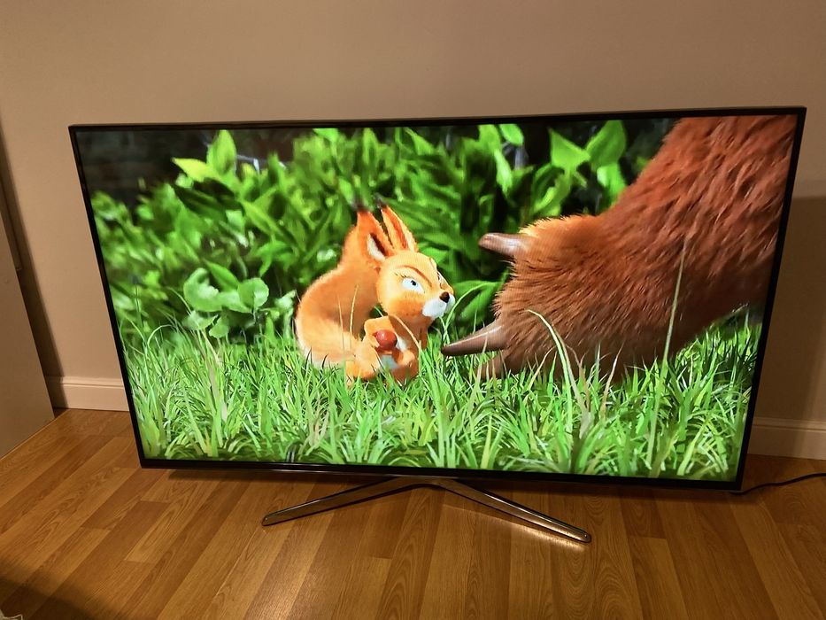 Samsung 48" Smart TV UE48H5500