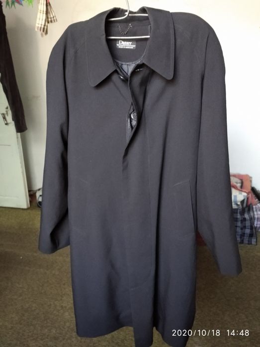 Плащ классика в отличном состоянии