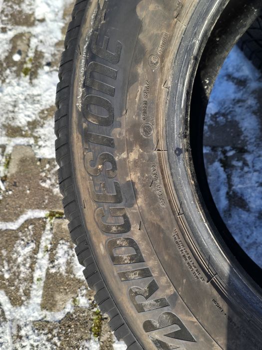 265 60 18 Bridgestone