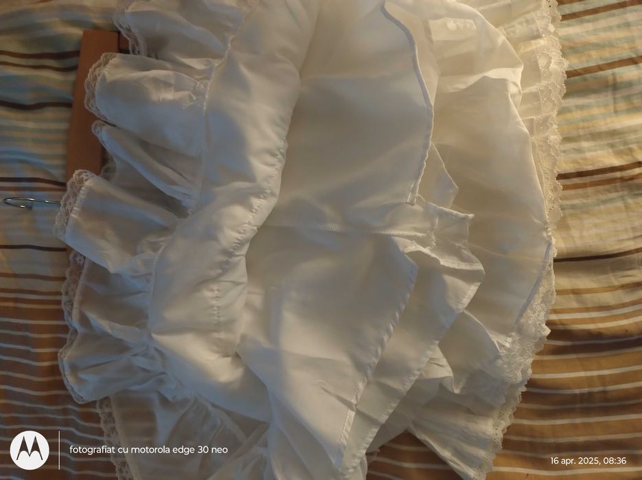 Fusta a'la Carrie Bradshaw, mini, alba