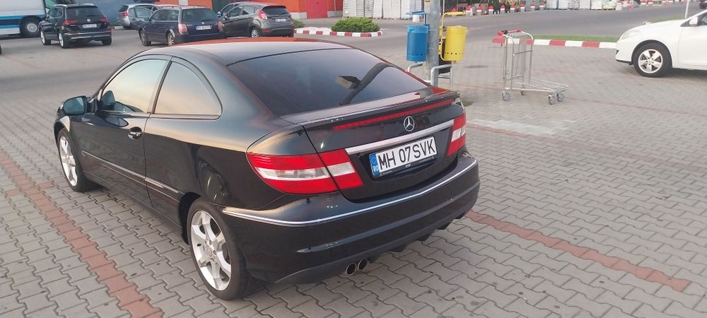 Mercedes CLC Coupe SPORT,W203 , 1,8 benzina ,205600 km,impecabilă ,  2009 INMATRICULAT