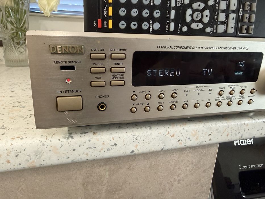 Denon AVR-F100 DAC