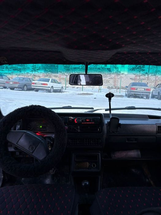 Гольф 2  объем 1.8