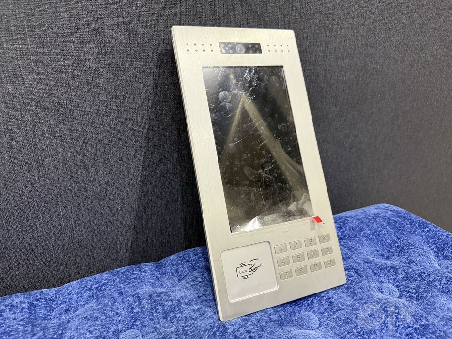 * iP вызывная панель для домофона с Face iD и с картой доступа новая