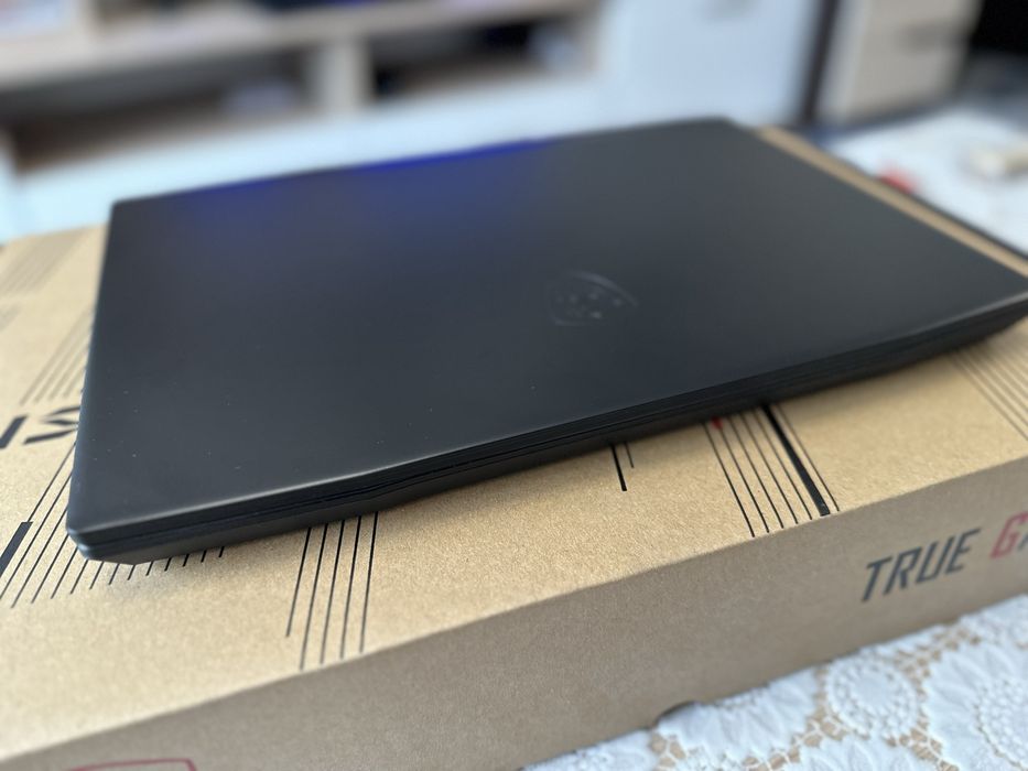 MSI Katana GF66 11UE
