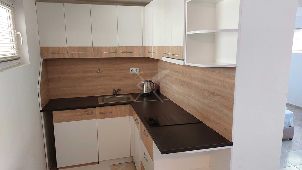 Продава се Двустаен апартамент в Поморие - 65 кв.м за 939 €/кв.м - Снимка #3