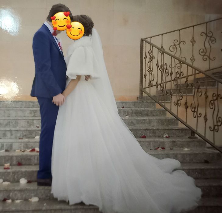 Пышное свадебное платье б/у