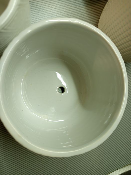 Горшки для цветов