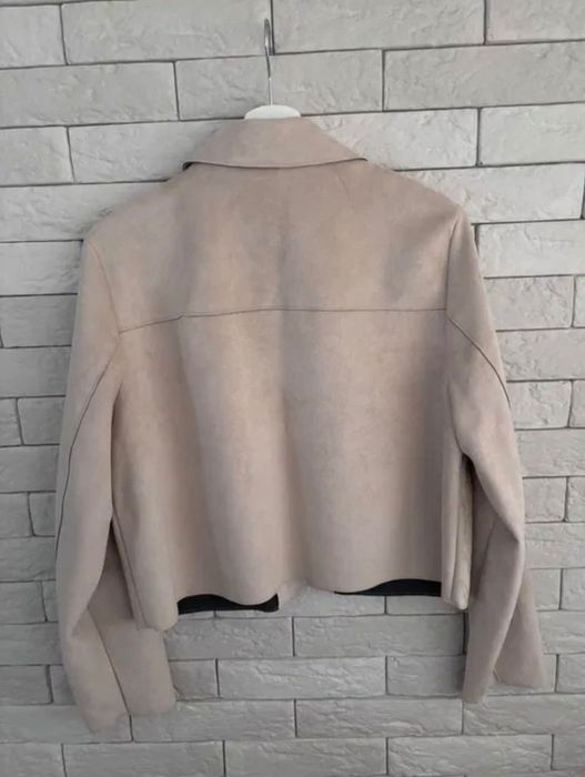 Модерно яке ZARA черно кожено и бежево велур