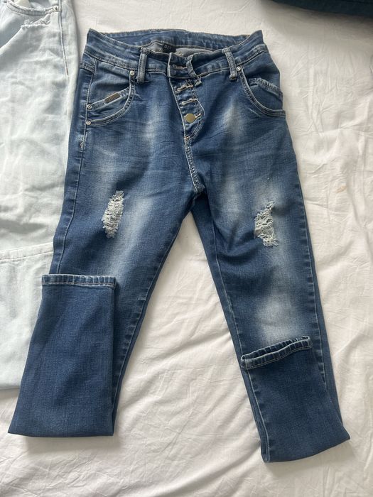 Лот Дънки скъсани, mom fit, различни