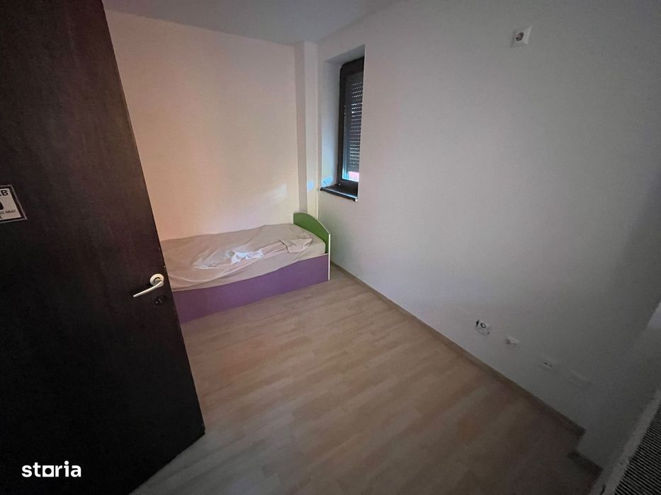 Apartament de inchiriat cu 3 camere