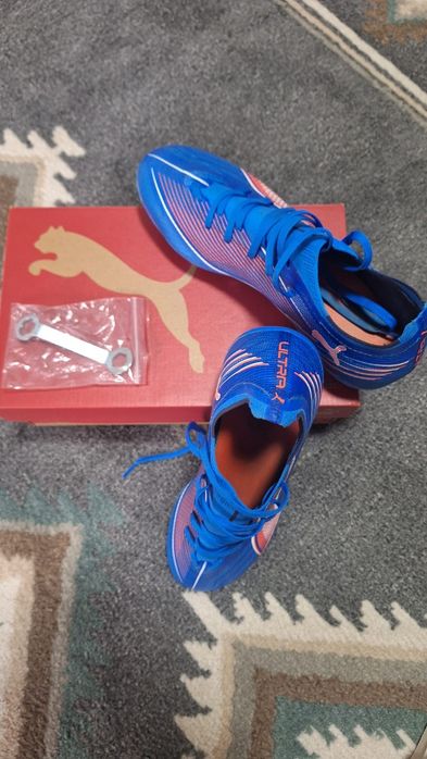 Ghete fotbal Puma Ultra 6 MxSG