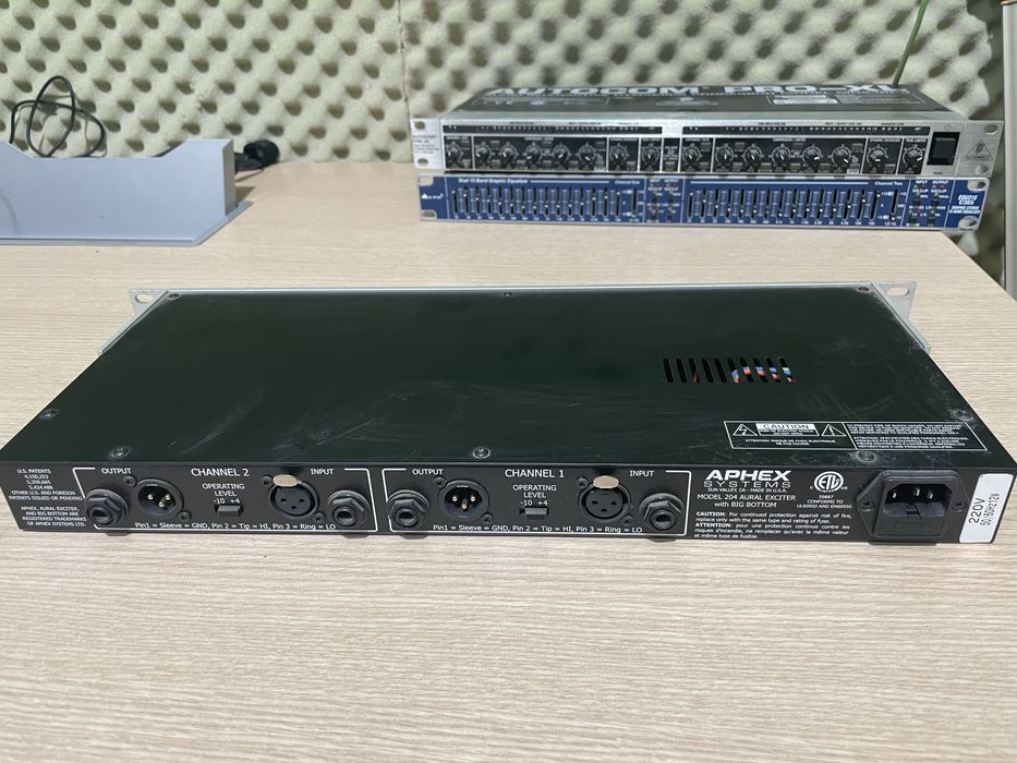 Procesor Behringer AUTOCOM PRO-XL MDX-1600.
