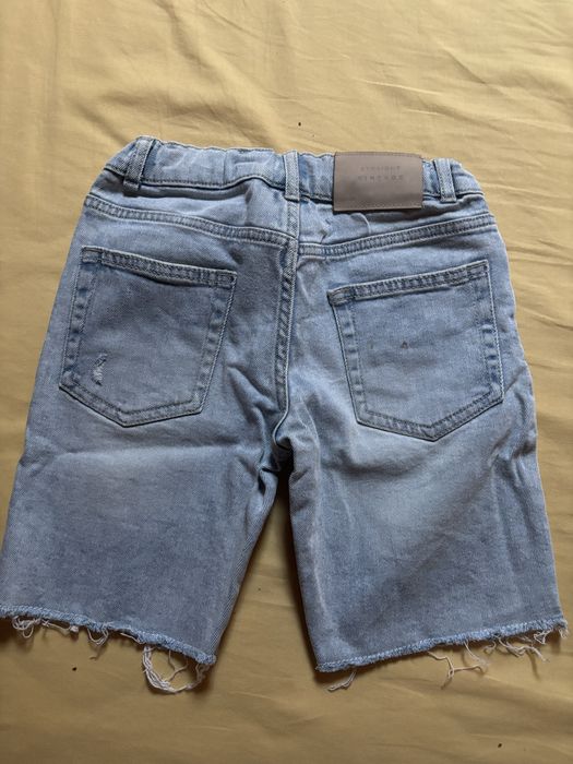 Страхотни детски дънки на ZARA