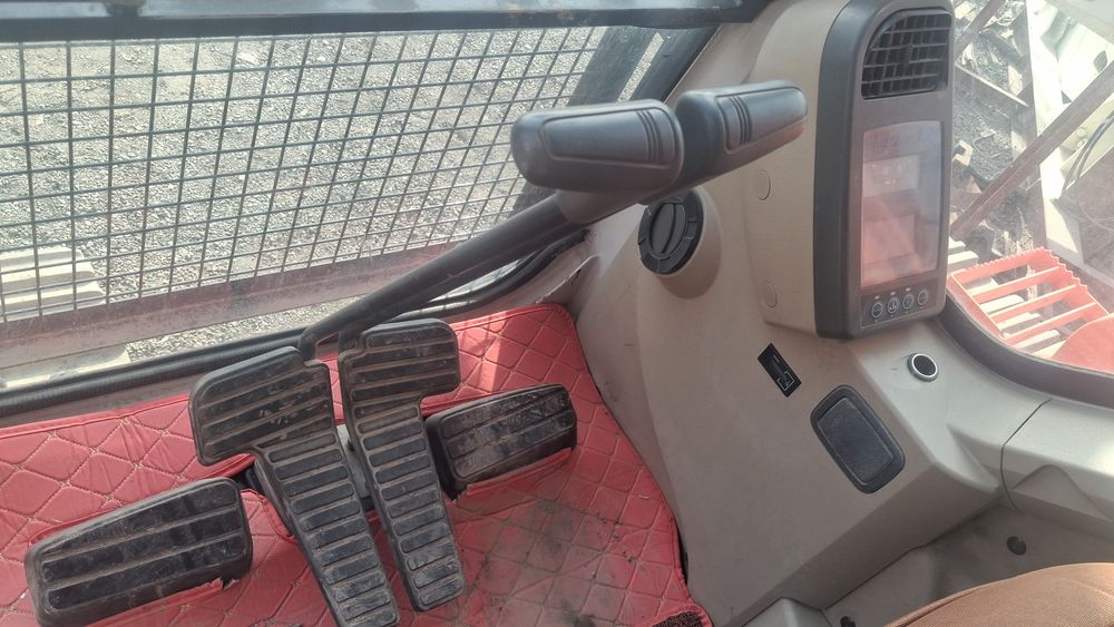 Гусеничный экскаватор Doosan