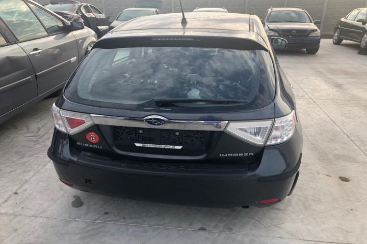 Usita rezervor Subaru Impreza a 3-a generatie