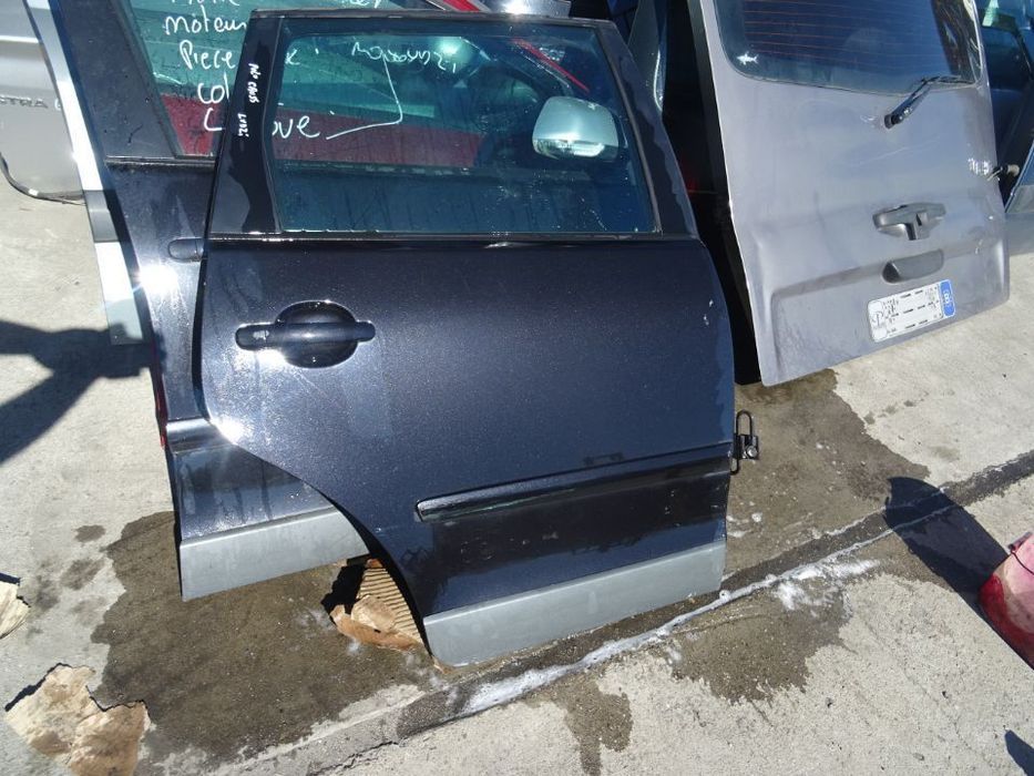 Vand Usa Spate Dreapta Volkswagen Polo Cross din 2008 volan pe stanga fara rugina fara lovituri