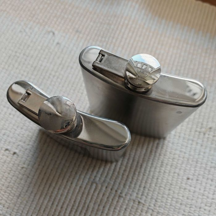 джобни плоски шишета фласк (hip flask)