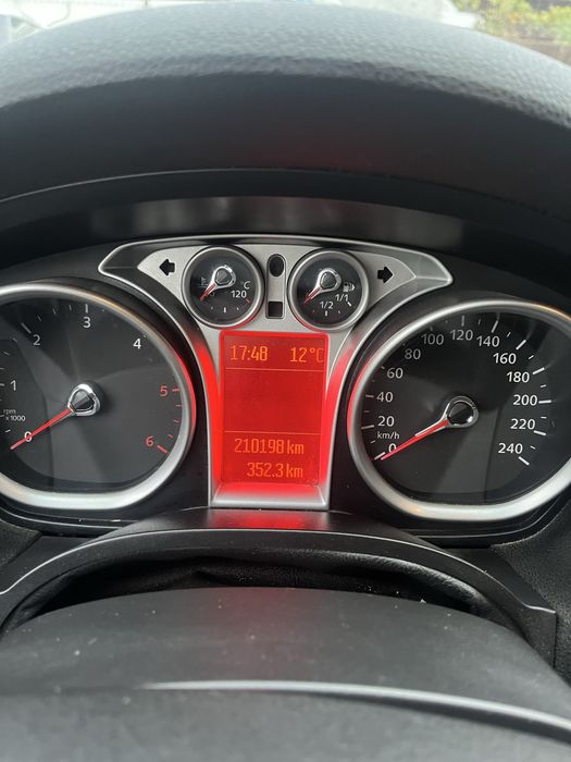 FORD Kuga 2012 — imagine 5