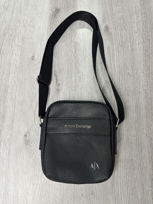 Borseta barbati Armani Exchange Noua