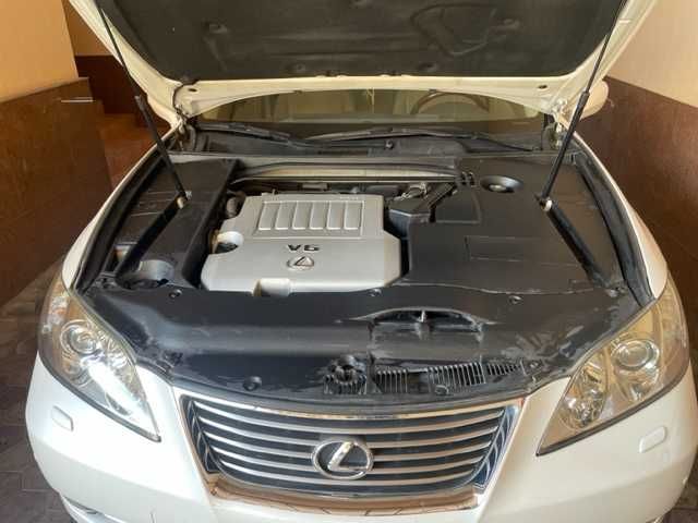 Продается Lexus ES 350 с первых рук