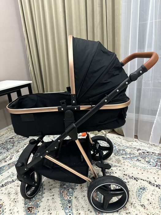 Продам коляску Ining baby черного цвета
