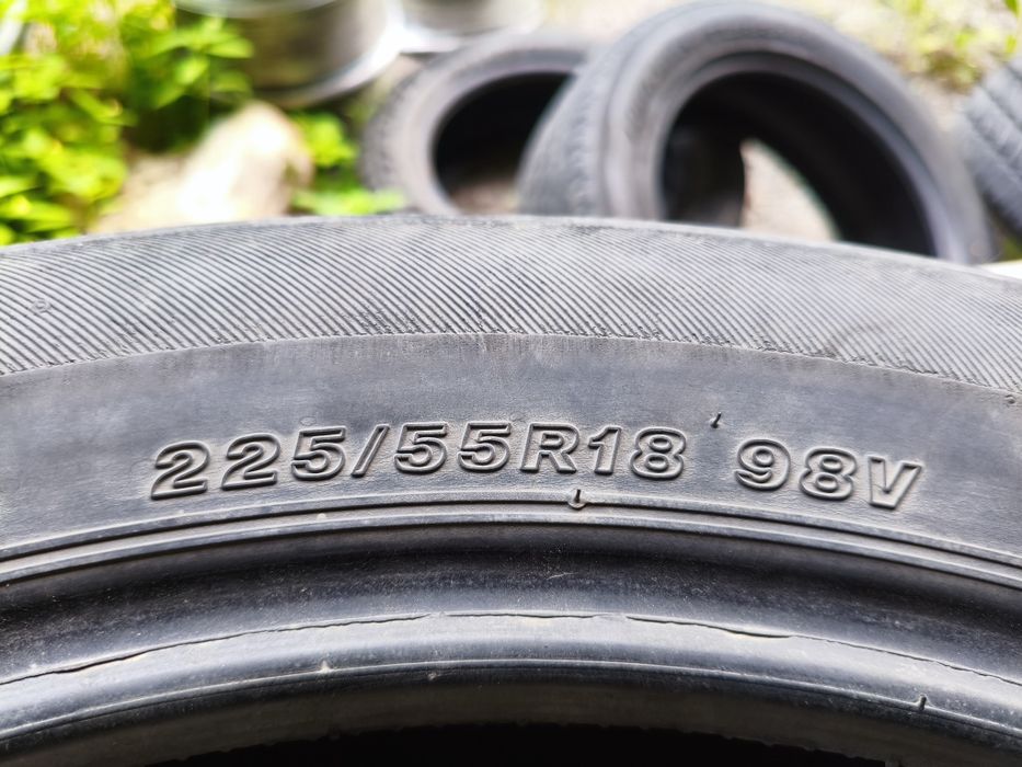 225 55 R18 Комплект 4шт. Япония. Шины