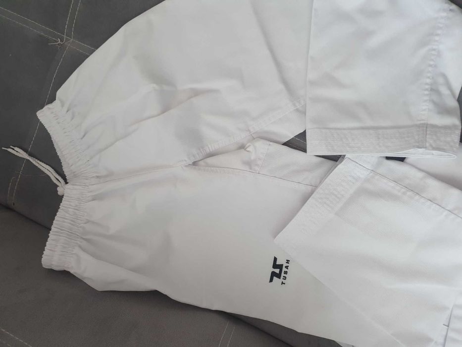 Ново кимоно 150 размер