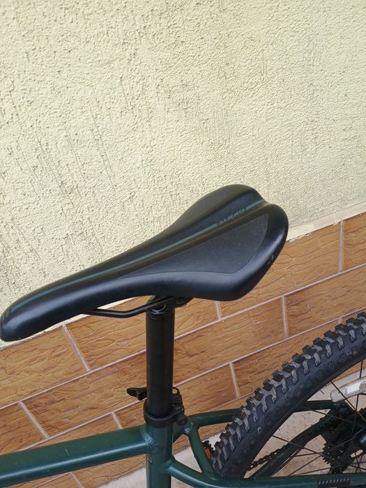 Giant 27,5 цола    .