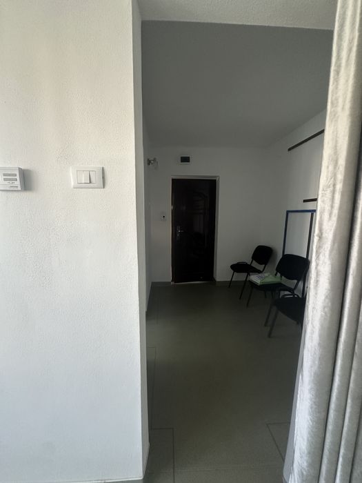 Inchiriez apartament  strada Republicii Tg Jiu