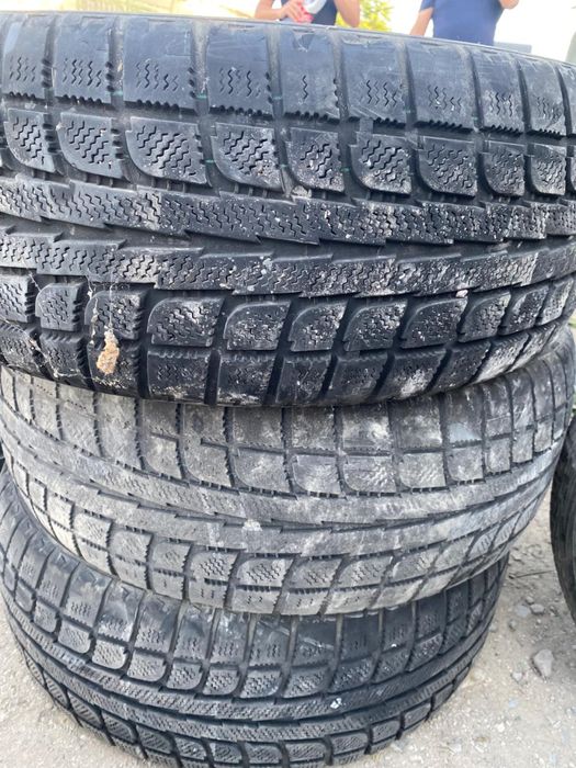 Продам Зимние покрышки