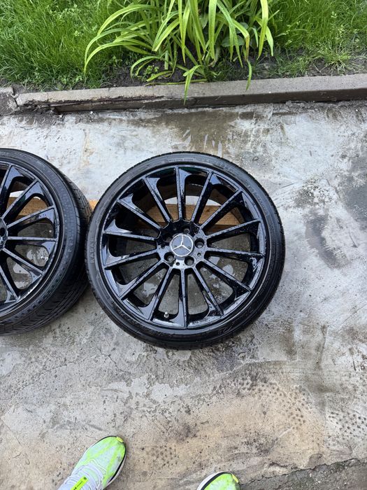 Vand Jante Mercedes R19