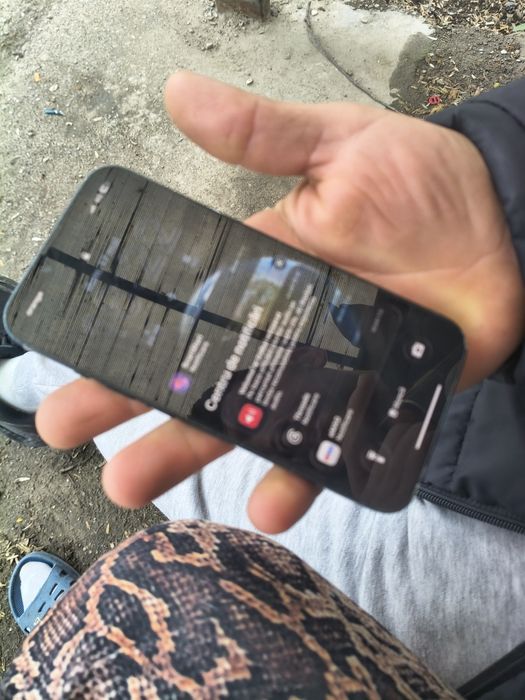 Vând iPhone 14 simplu, sau schimb cu ATV funcțional!