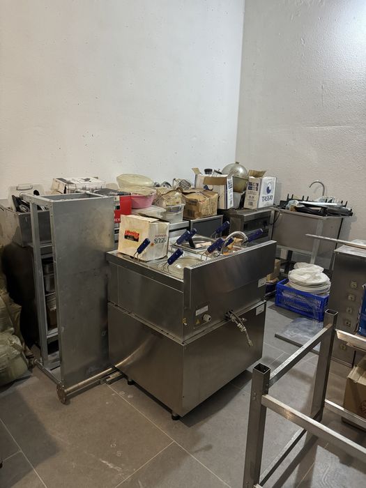 Пицца печь Zanussi Печь для пиццы ЕЕ44/А