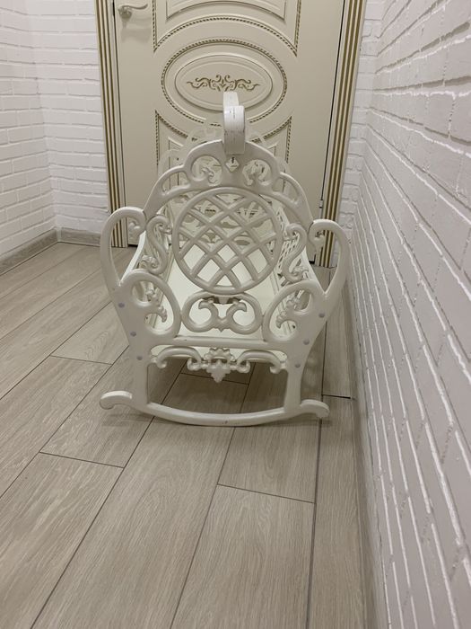 Продам бесiк новый