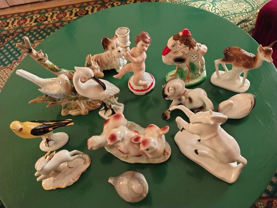 13 bibelouri vechi - pentru colectionari